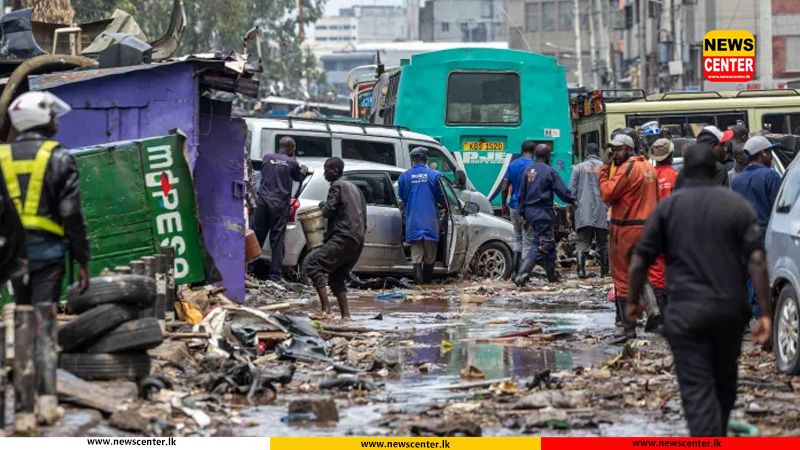 කෙන්යාවට බලපෑ ගංවතුර තත්ත්වයෙන් 42ක් ජීවිතක්ෂයට 