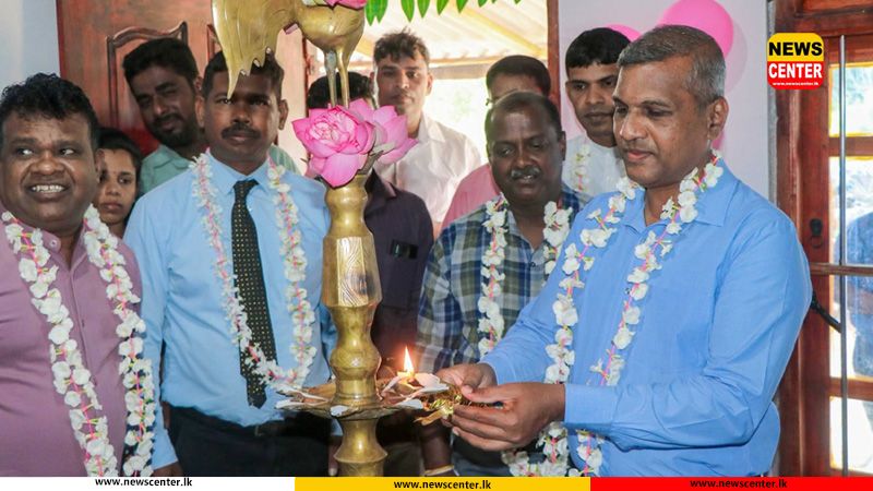 නිවාස අමාත්යාංශයෙන් වව්නියාවට නව නිවාස 410ක් - වැඩ නිම කළ නිවාස කිහිපයක් ප්රතිලාභීන්ට