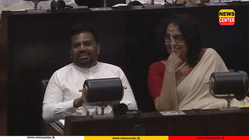 Watch : President arrives in Parliament