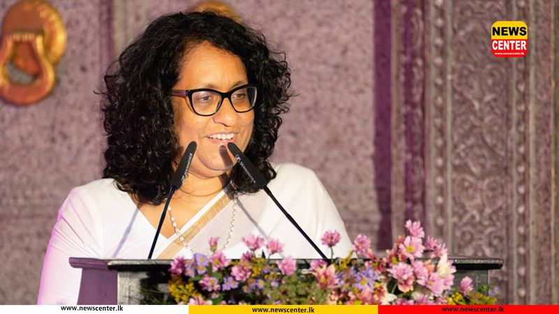 සමස්ත සමාජ පරිවර්තනය තුළ ඇති වන අභියෝග හමුවේ ශාසනයේ ප්‍රබෝධය වෙනුවෙන් පිරිවෙන් අධ්‍යාපනය ශක්තිමත් කළ යුතුයි. - අග්‍රාමාත්‍ය ආචාර්ය හරිනි අමරසූරිය