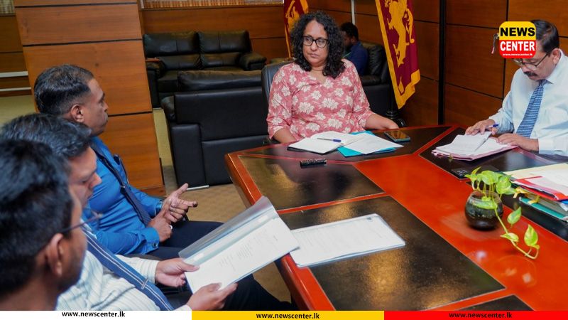 ශ්‍රී ලංකා උසස් තාක්ෂණ අධ්‍යාපන ආයතනයේ ආචාර්යවරුන්ගේ වෘත්තීය ගැටලු සහ පරිපාලන ගැටලු පිළිබඳ අග්‍රාමාත්‍යවරියගේ අවධානය 