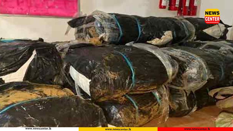 නීතීවිරෝධීව මෙරටට ගෙන ආ බීඩිකොළ තොගයක් නාවික හමුදා භාරයට