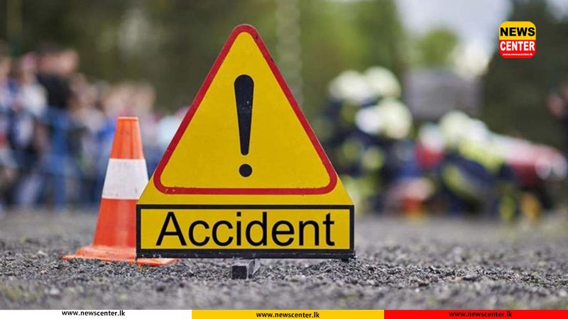 19 injured after bus hits motorcycle and crashes into tree in Weerawila