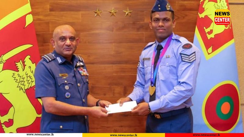 රුමේෂ් තරංගට ගුවන් හමුදාවෙන් උසස්වීමක්