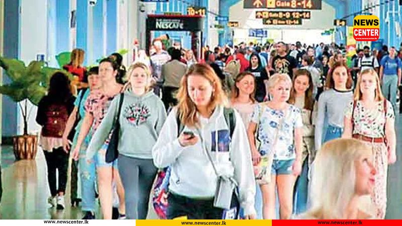 වසරේ මේ දක්වා සංචාරක පැමිණීම ලක්ෂ අට හමාර පනී