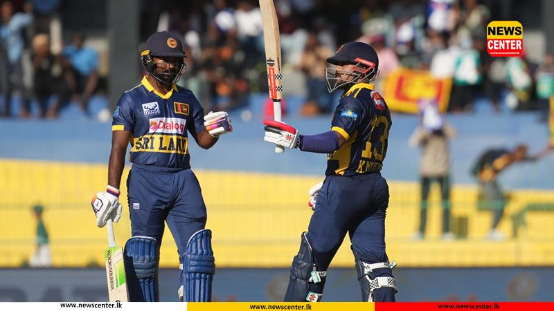 England set a target of 272 runs