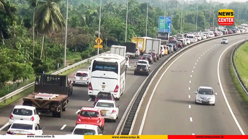 දක්ෂිණ අධිවේගී මාර්ගයේ කොටසක් එක් මංතීරුවකට සීමාවෙයි 