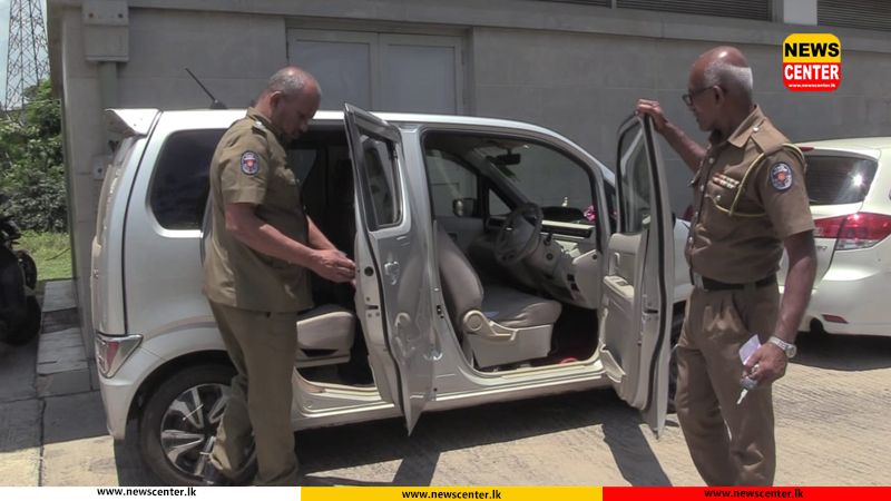 අධිවේගී මාර්ගයේ නවතා තිබූ මෝටර් රථයකින් ලක්ෂ 40ක මත්ද්‍රව්‍ය හසුවෙයි 