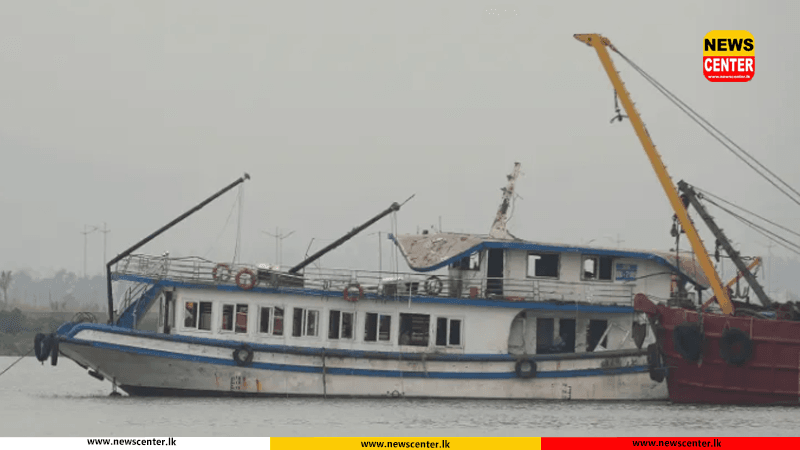  වියට්නාමයේ සංචාරක බෝට්ටුවක් අනතුරේ - ඉන්දීය සංචාරකයින් 15 දෙනෙක් ජීවිතක්ෂයට 