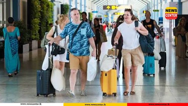 ජුලි මාසයේ ගෙවුණු දින 21ට සංචාරකයින් 138,730ක් මෙරටට ඇවිත්